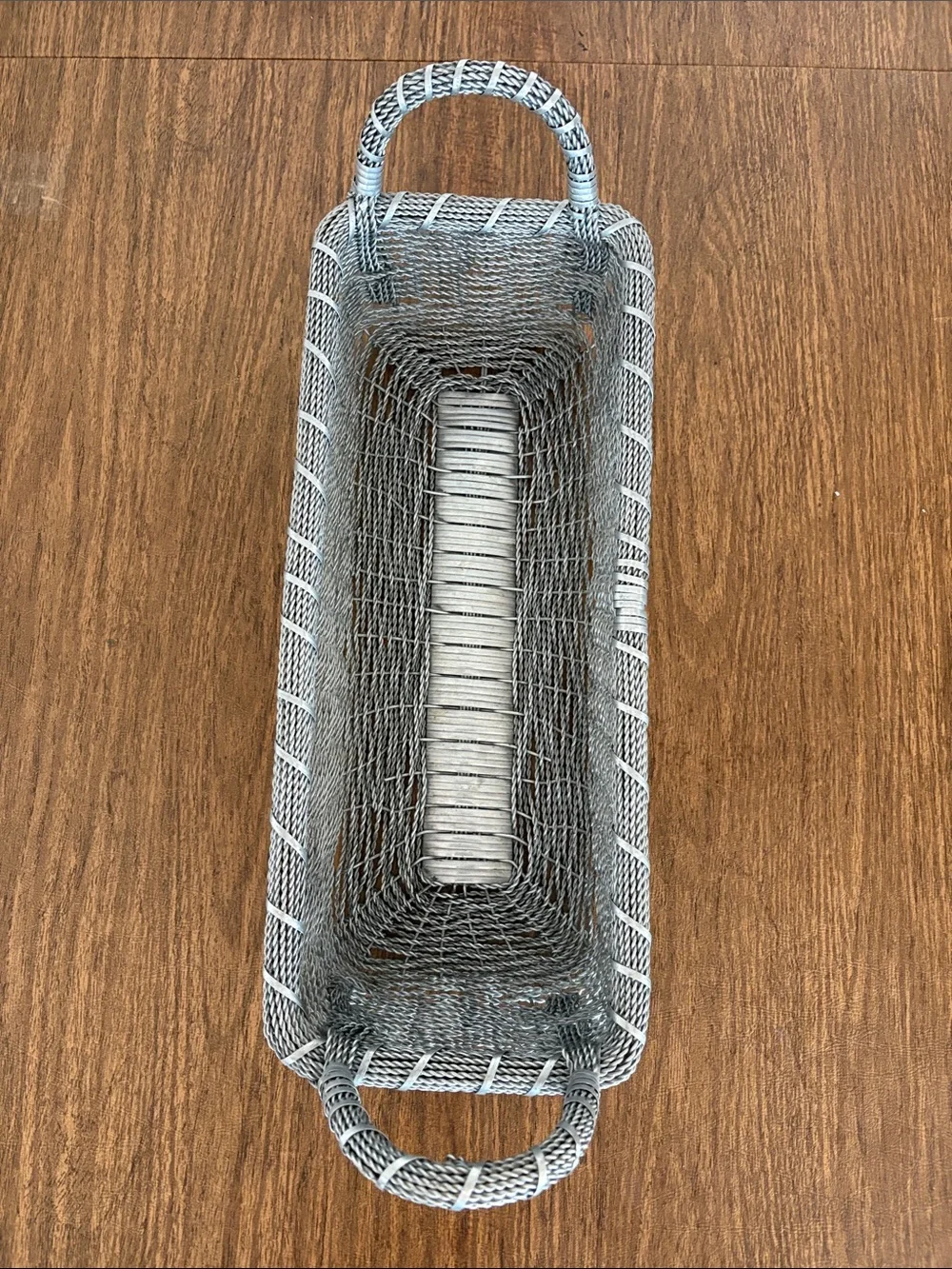 Vintage Gothic weave metal wire rectangular basket with handles